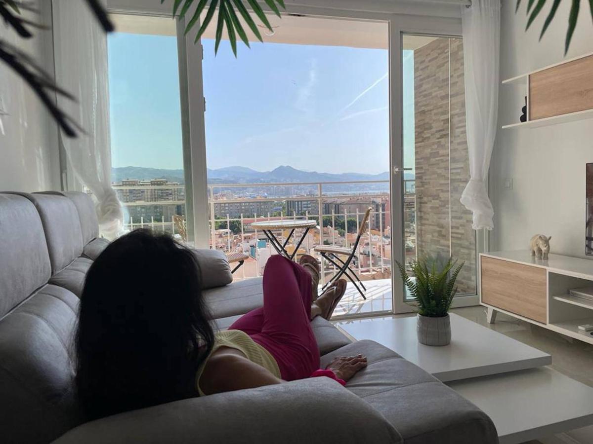 Holidays2Malaga Princesa 3 Dormitorios, Vistas Al Mar Y Montana, Terraza Y A 200M A La Playa Dış mekan fotoğraf