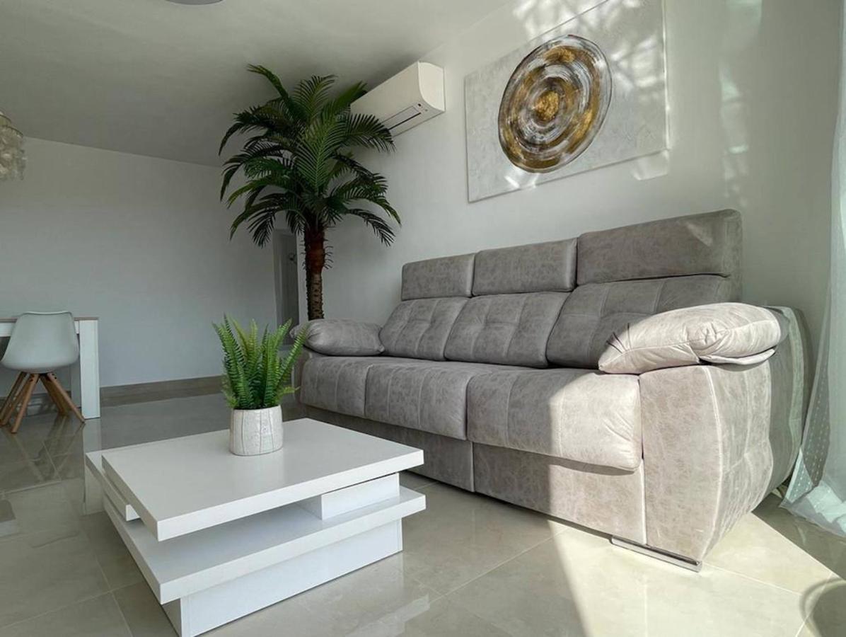 Holidays2Malaga Princesa 3 Dormitorios, Vistas Al Mar Y Montana, Terraza Y A 200M A La Playa Dış mekan fotoğraf