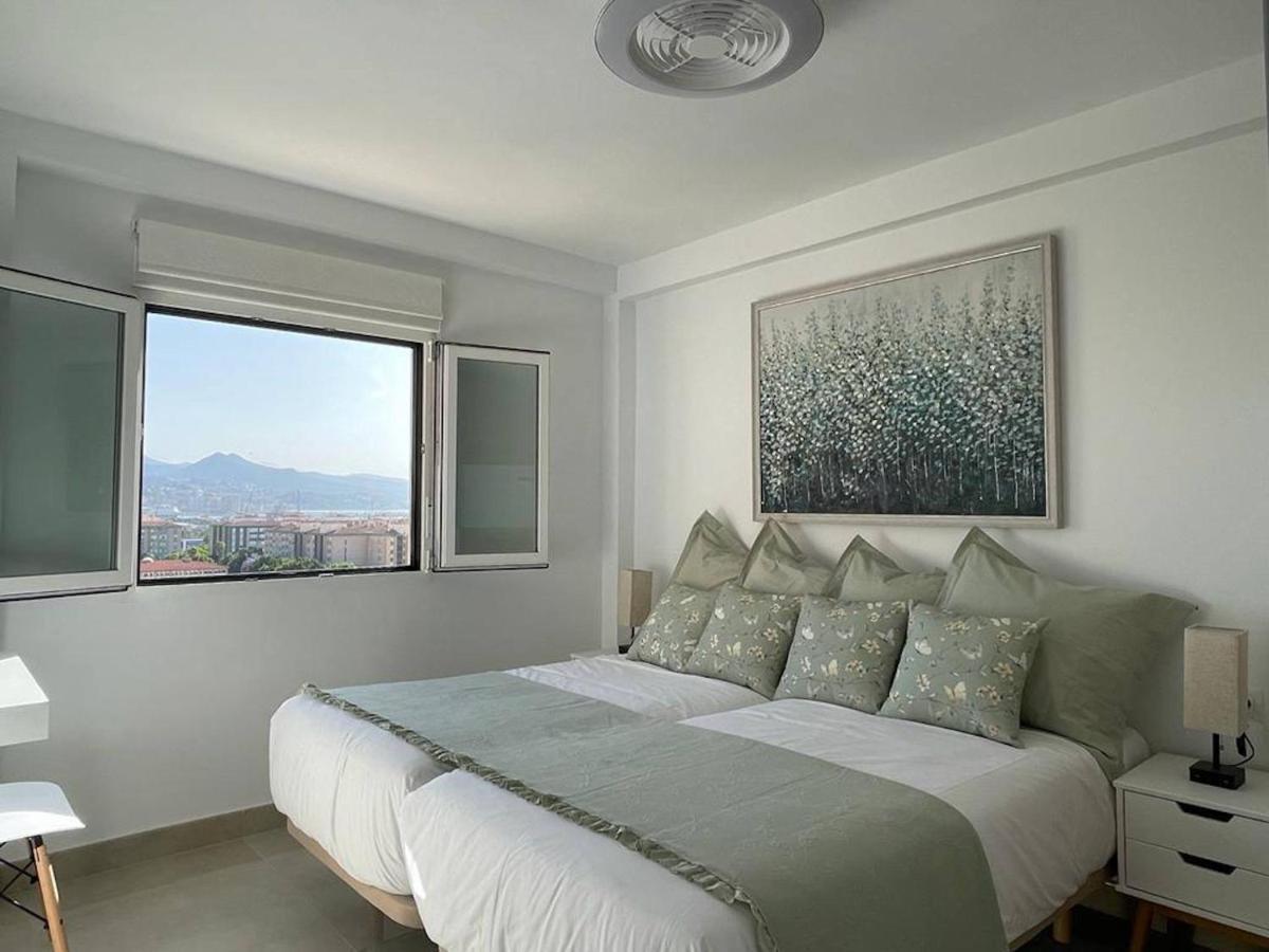 Holidays2Malaga Princesa 3 Dormitorios, Vistas Al Mar Y Montana, Terraza Y A 200M A La Playa Dış mekan fotoğraf